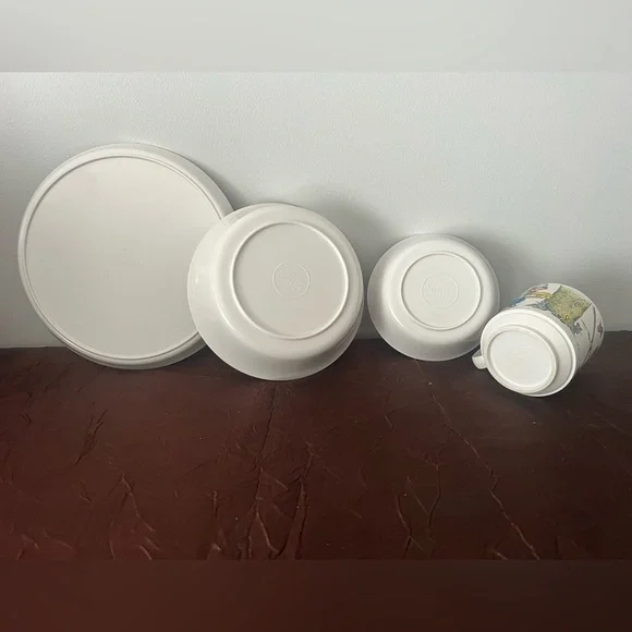 Vintage 1969 Raggedy Ann & Andy ~ 4 Piece Plastic Youth Dish Set: - Picture 2 of 6